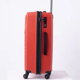 Wildcraft Set Of 3 Trolley Bags With 1 Free Backpack image 3