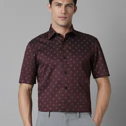 Louis Philippe Men Classic Spread Collar Floral Printed Cotton Formal Shirt-image-28