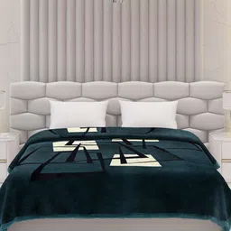 Monte Carlo Green & Black Geometric 600 GSM Mild Winter Double Bed Blanket-picture-34