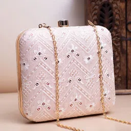 ARTKLIM Embroidered Box Clutch image 3