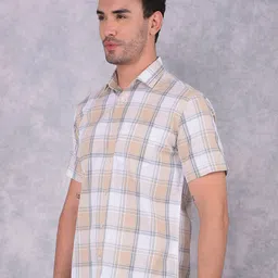 Crimsoune Club Men Smart Spread Collar Tartan Checked Cotton Slim Fit Casual Shirt image 5