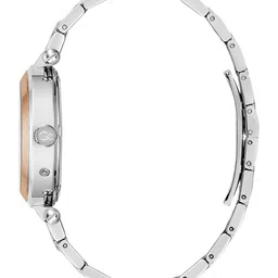 GC Women Round Dial & Stainless Steel Bracelet Style Straps Analogue Watch Z62001L1 image 2