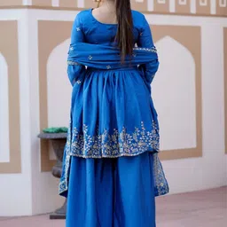 IRVAAH Floral Embroidered Mirror Work A-Line Kurta With Palazzo & Dupatta image 5