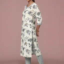 SZN Women Grey Kurta Sets image 2