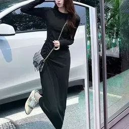 StyleCast x Revolte Bodycon Midi Dress-picture-18