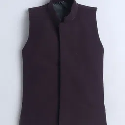 Sangria Embroidered Mandarin Collar Sherwani image 4