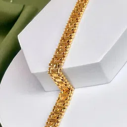 Jewelry Miguel Gold Alloy Bracelet-image-23