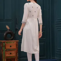 KALINI Floral Embroidered V-Neck Sequinned A-Line Kurta image 2