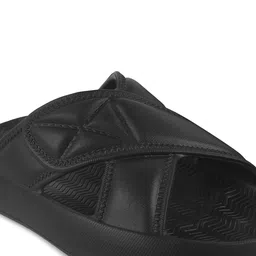 COGS Men Sliders image 4