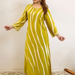 DIVASTRI Geometric Printed Round Neck Straight Kurta With Palazzos image 3