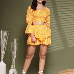 OOMPH! FACTOR Women Floral Print Bell Sleeve Crop Blouson Top image 2