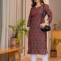 Jsimar Women Maroon Kurtas image 3