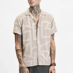 Snitch Men Relaxed Boxy Opaque Printed Casual Shirt-picture-31