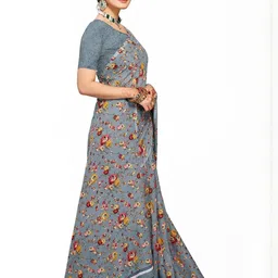 KANOODA Women Floral Printed Pure Georgette Sarees image 2