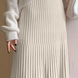 bebe Striped Pleated Knit A-Line Maxi Skirt With Faux Fur Hem image 2