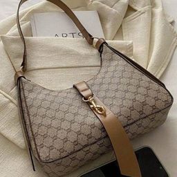 StyleCast Textured Structured Handheld Bag-picture-18