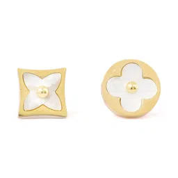 MAHTTAB Floral Studs Earrings image 3