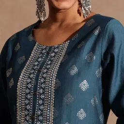 Janasya Women Floral Regular Gotta Patti Kurta with Trousers & With Dupatta image 5