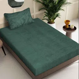 MORADO Green 260 TC Single Bedsheet with 1 Pillow Covers image 1
