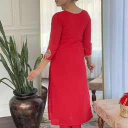 SWEETPEL Women Embroidered Notched Neck Regular Kurta & Trousers With Dupatta image 4