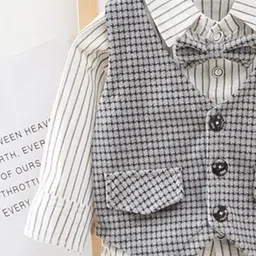 YK Boys Striped & Checked Single-Breasted Sleeveless 4-Pcs Party Suit Set image 2