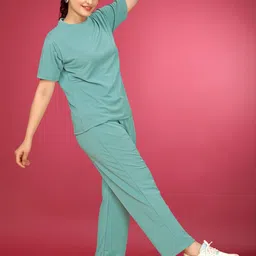 JK Creation Printed Round Neck T-Shirt & Trousers Co-Ords image 4