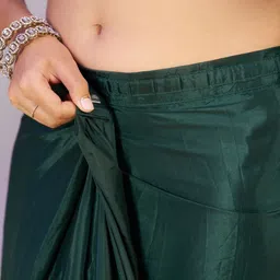 HERE&NOW Ethnic Motifs Embroidered Pure Crepe Heavy Work Saree image 4