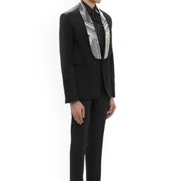 SDS By Kushal Shah Single-Breasted Three-Piece Suit image 4