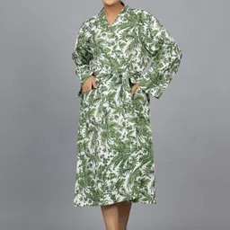 ravaiyaa - attitude is everything Green White Leaf Free Size Bath Robe-picture-15