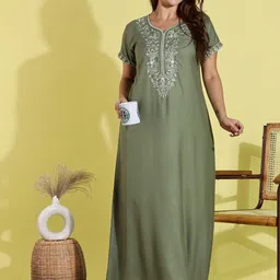 9shines Label Maxi Nightdress-image-90