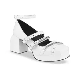 try me Try MeWomen Casual Synthetic Leather Block Sandals image 3