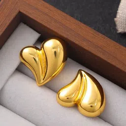 Estailo fashion Gold-Plated Heart Shaped Studs image 4
