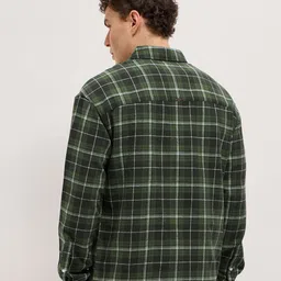 THE BEAR HOUSE Men Relaxed Fit Tartan Checked Spread Collar Cotton Casual Shirt image 5