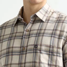 Arrow Sport Men Regular Fit Checked Spread Collar Pure Cotton Casual Shirt image 3