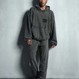 the Misnomer Unisex Printed Sweatshirt image 2