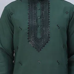 Jompers Men Thread Work Kurta image 2