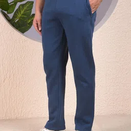 Crimsoune Club Men Solid Cotton Regular Fit Track Pant image 2