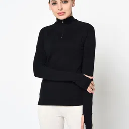 Metronaut Women Hooded Pockets Slim Fit T-shirt-image-17