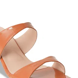 Mast & Harbour Women Round Toe Block Sandals image 4