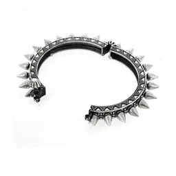 Rozy Styles Metal Bracelet image 3
