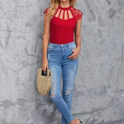 Projas Sweetheart Neck Crop Top image 3