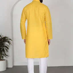 KRAFT INDIA Men Ethnic Motifs Embroidered Regular Chikankari Kurta with Pyjamas image 3