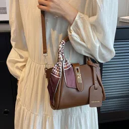 KPOP Women Solid Structured Handheld Bag image 2