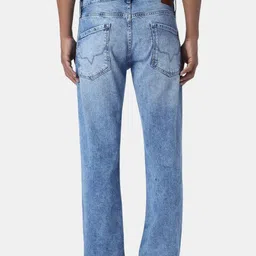 Pepe Jeans Men Holborne Straight Fit Mid-Rise Light Fade Stretchable Jeans image 4