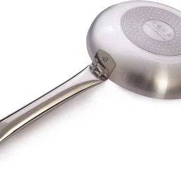 professional empire exx Non Stick Stir Fry Pan 26 cm diameter 2 L capacity image 4