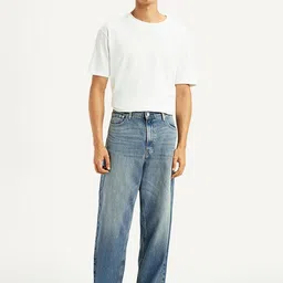 Levis Men Classic Relaxed Fit Mid-Rise Heavy Fade Jeans image 4