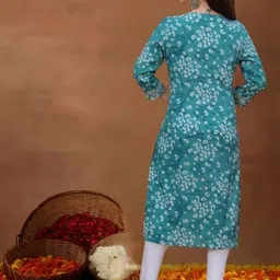 Nibhao Floral Printed Notch Neck Straight Kurta image 4