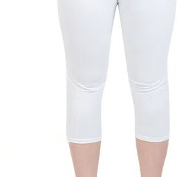vami Women White Capri-picture-19