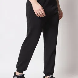 FFLIRTYGO Men Pack Of 2 Mid-Rise Regular Fit Joggers image 5