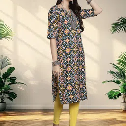 HERE&NOW Selection Of 3 Chevron Printed Round Neck Straight Kurtas image 5